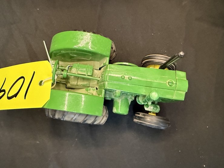 ertl-john-deere-d-image-2