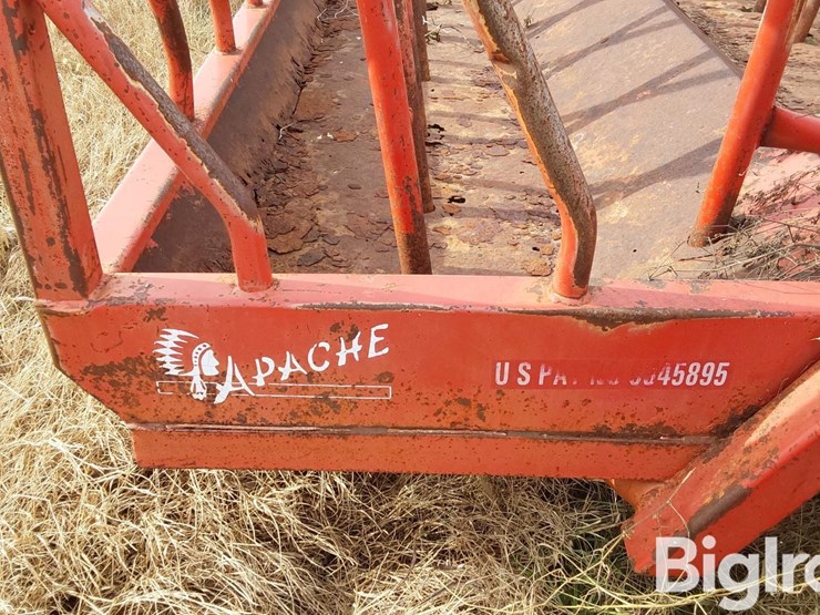 apache-wfw24a2-24'-feeder-wagon-image-9