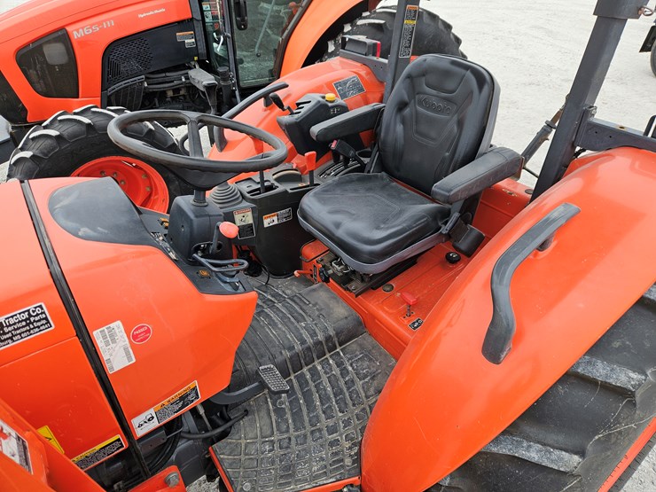 kubota-m7060-image-11