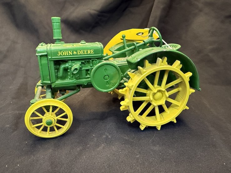 ertl-john-deere-general-purpose-image-1