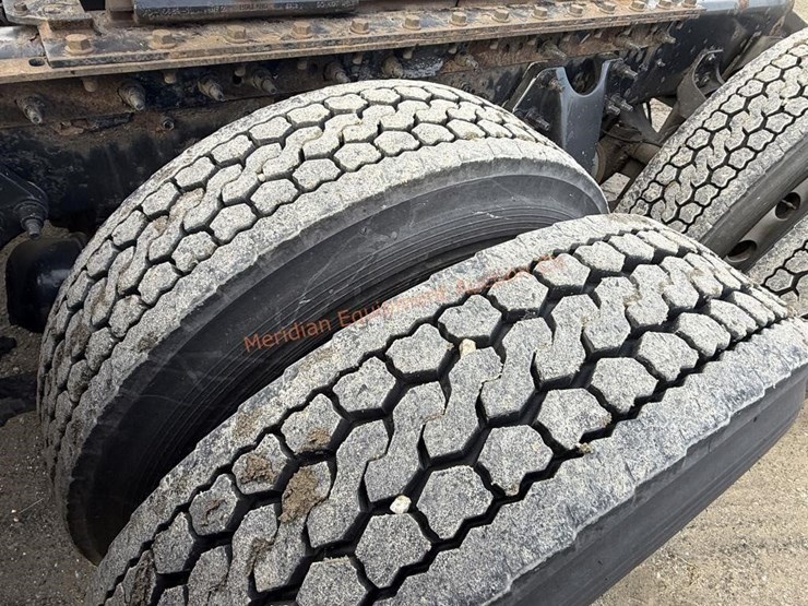 international-prostar-image-15