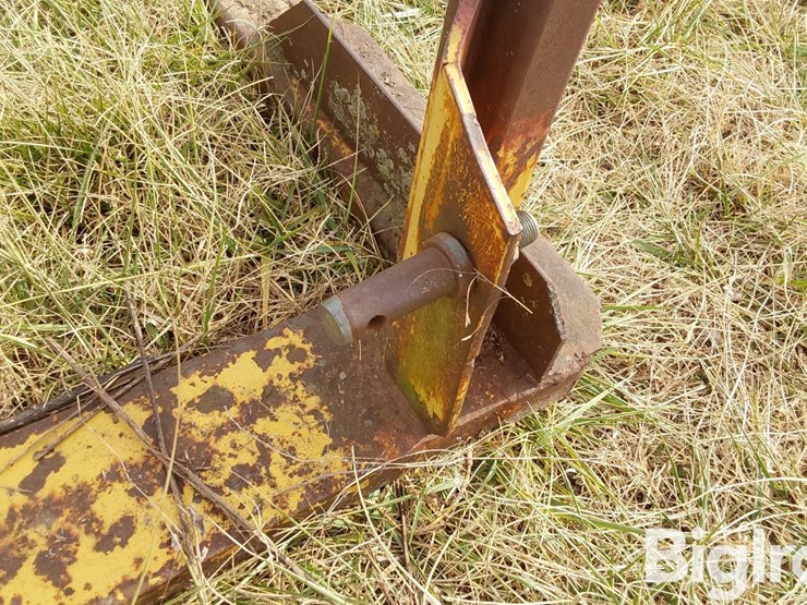 3-pt-mounted-bale-fork-image-11