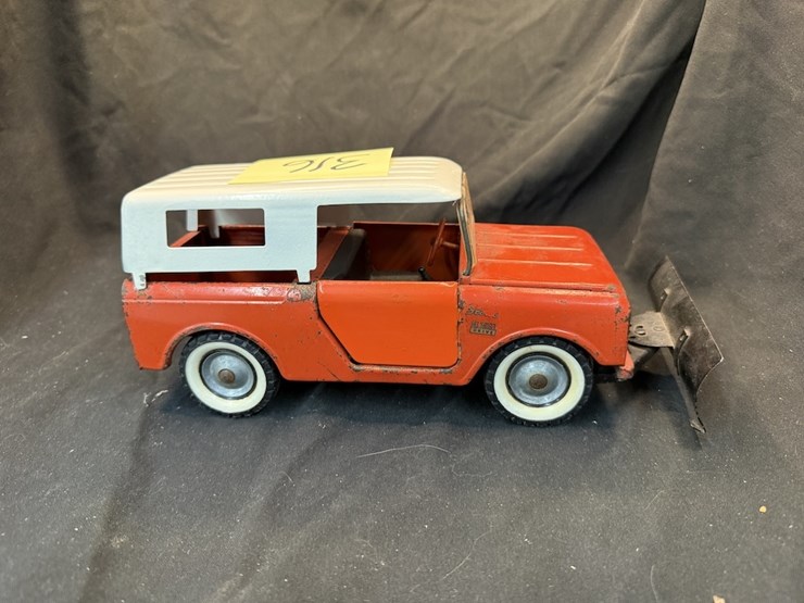 case-ih-scout-image-5