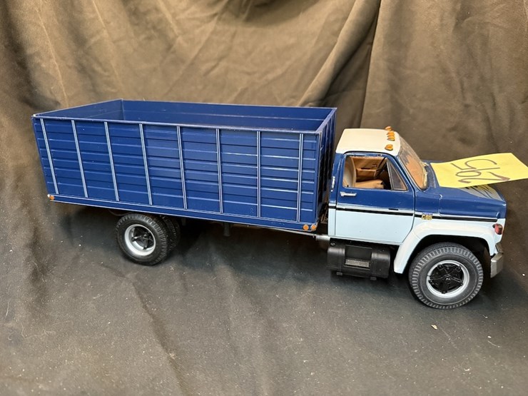 chevrolet-c65-image-4