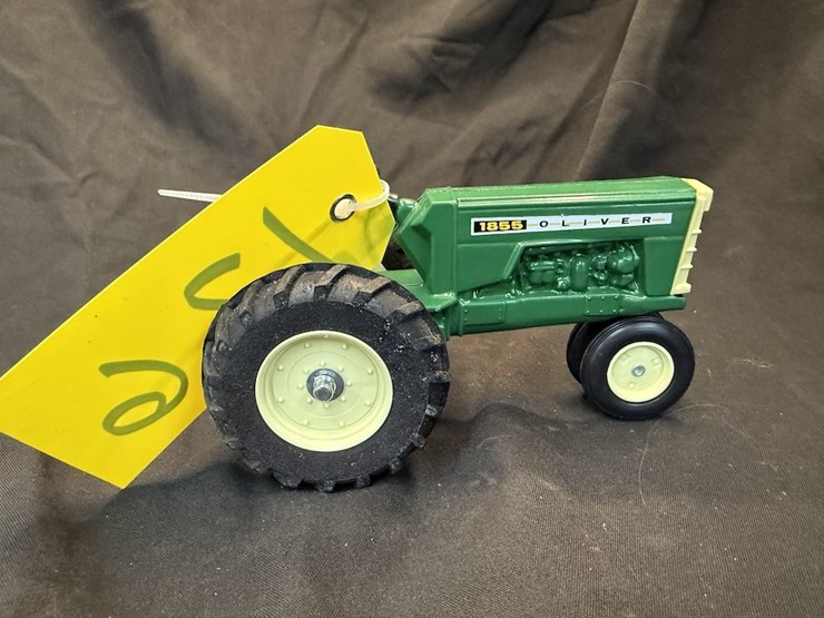 scale-model-oliver-1855-image-2