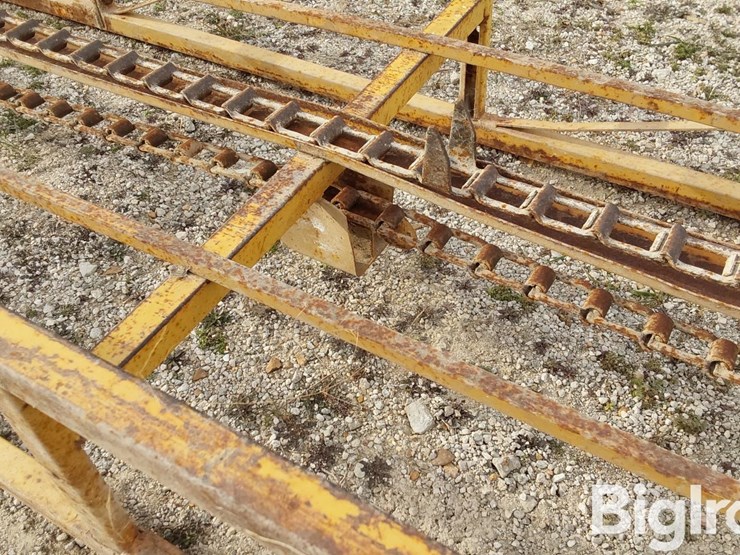 snowco-20'-bale-elevator-image-14