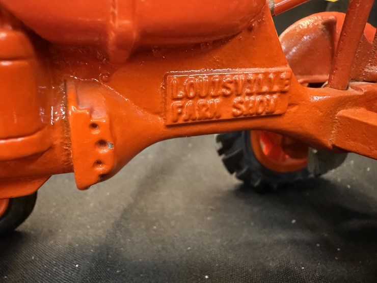 ertl-allis-chalmers-b-image-2