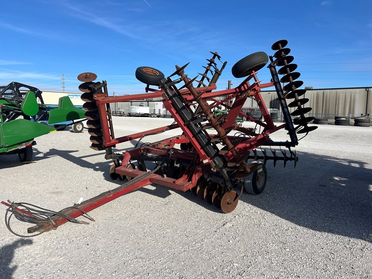 case-ih-496-image-1