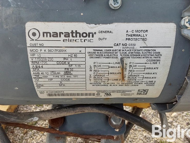 snowco-20'-bale-elevator-image-10