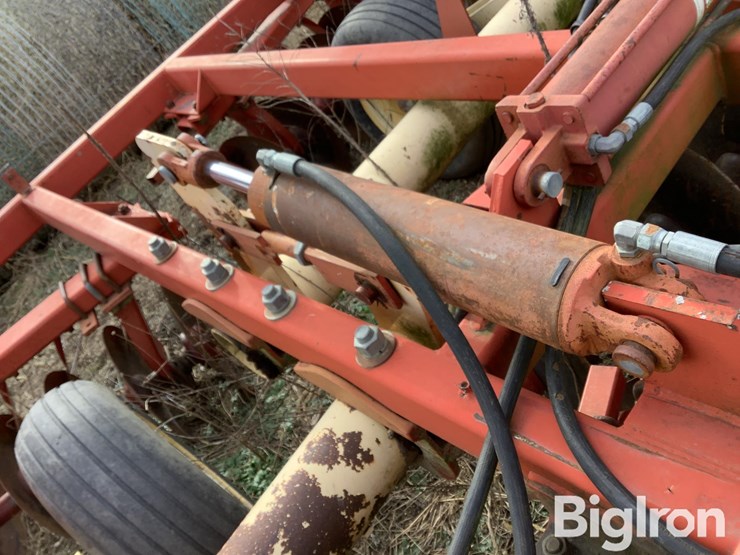 krause-20'-double-offset-disk-harrow-image-8