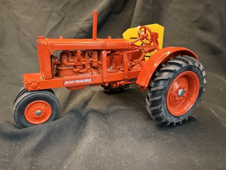ertl-allis-chalmers-wc-image-1