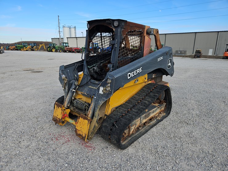 deere-333g-image-1
