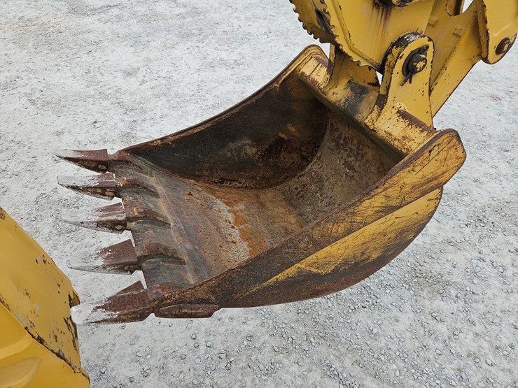 john-deere-310d-image-18