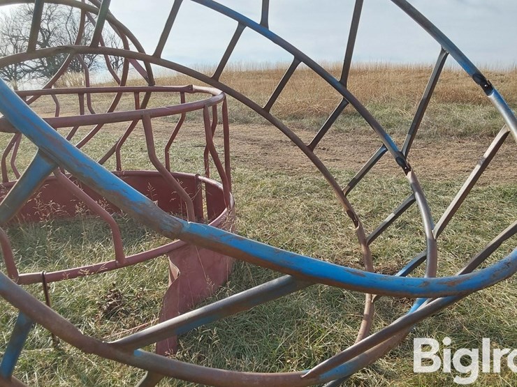8'-bale-rings-image-18