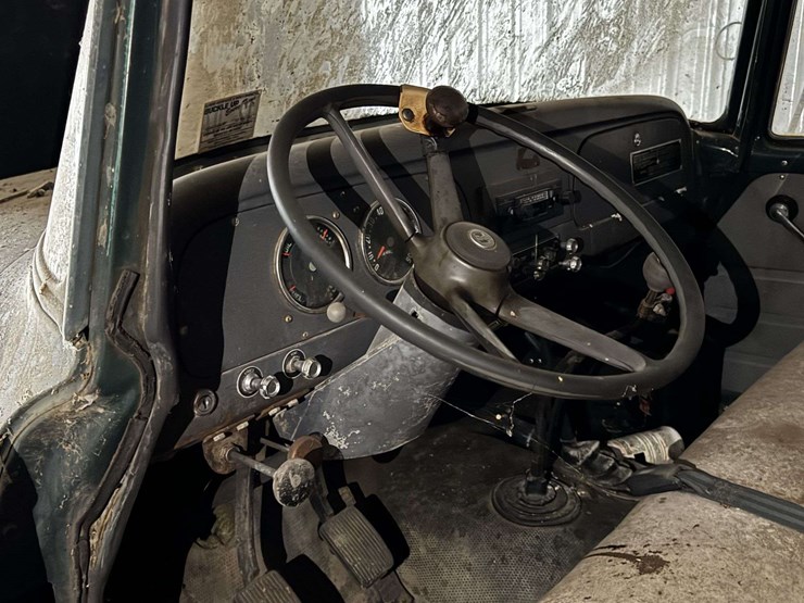 1964-international-loadstar-image-33