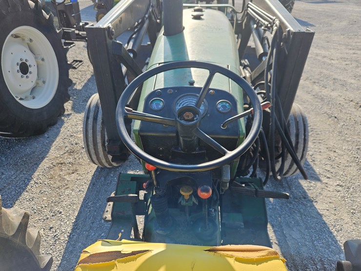 john-deere-2640-image-13