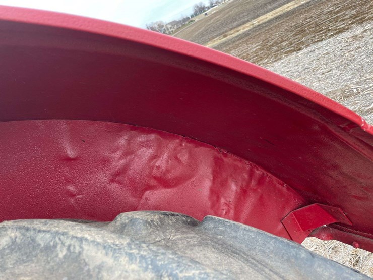 mccormick-deering-wk-40-wide-front-on-rubber-image-53