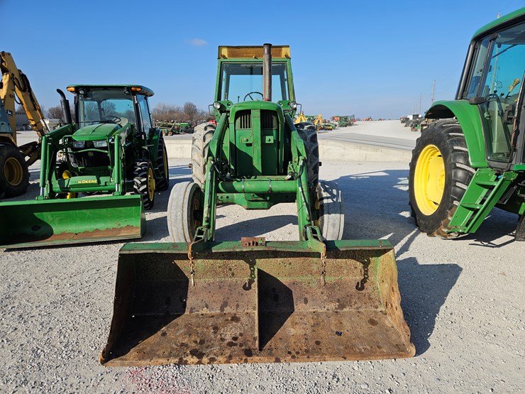 john-deere-4620-image-2
