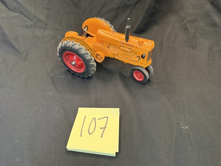 ertl-minneapolis-moline-u-image-1