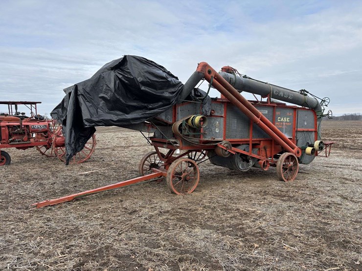 case-28x46-thresher-on-steel-image-48