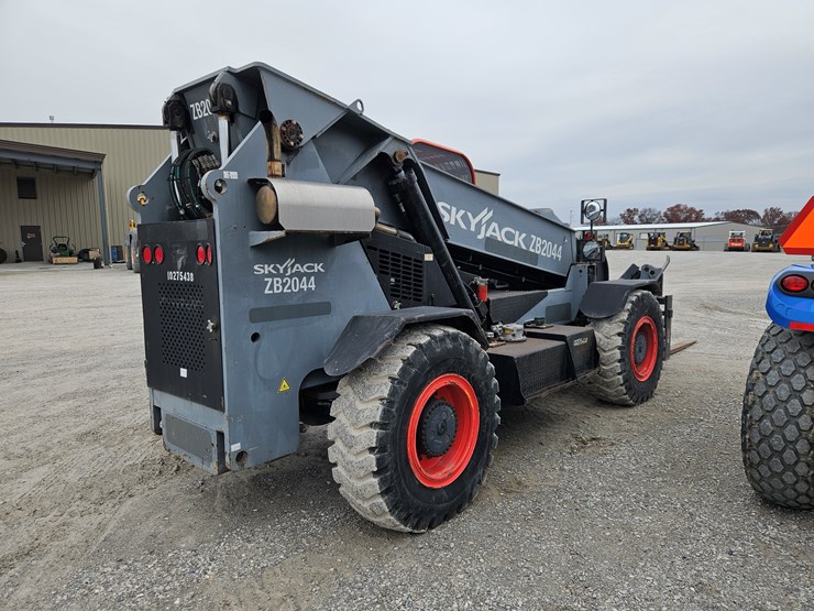 skyjack-zb2044-image-15