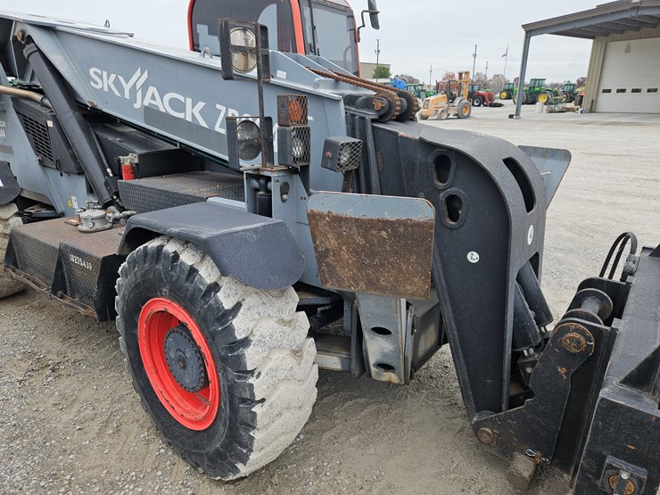 skyjack-zb2044-image-17
