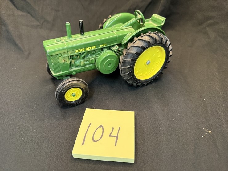 ertl-john-deere-r-diesel-image-1