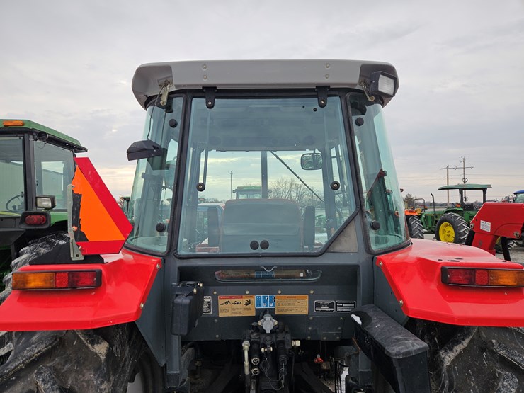 massey-ferguson-4253-image-11