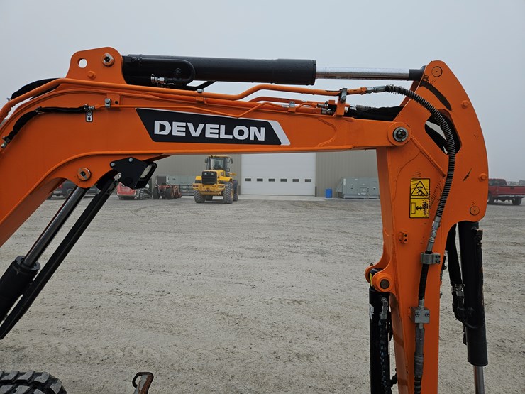 develon-dx42-7-image-24