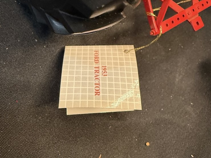 1953-ford-9n-image-3