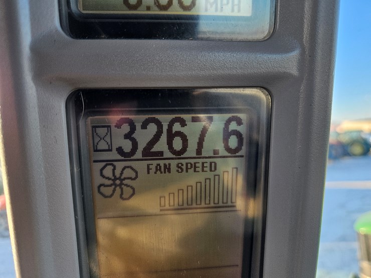 case-ih-magnum-190-image-21