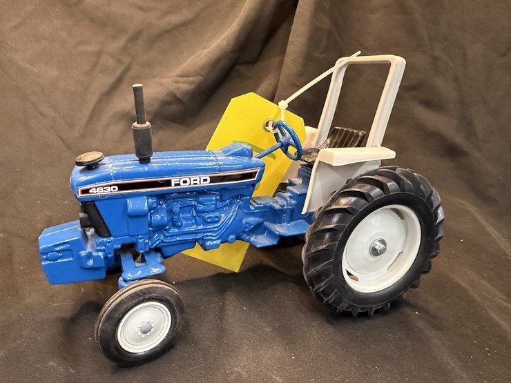 ertl-ford-4630-tractor-image-1