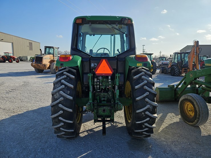 john-deere-7130-image-7