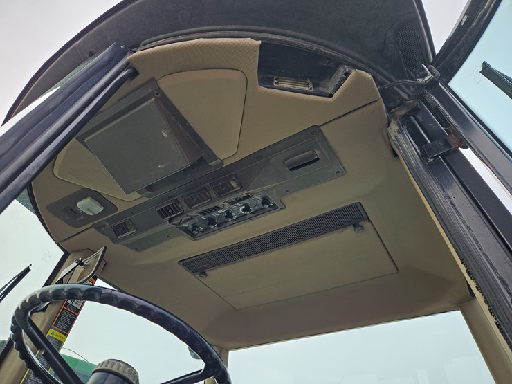 john-deere-4455-image-12