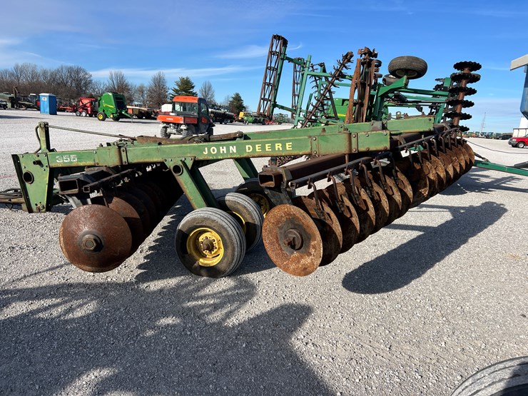 john-deere-355-image-6