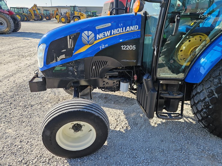 new-holland-t4.75-image-17