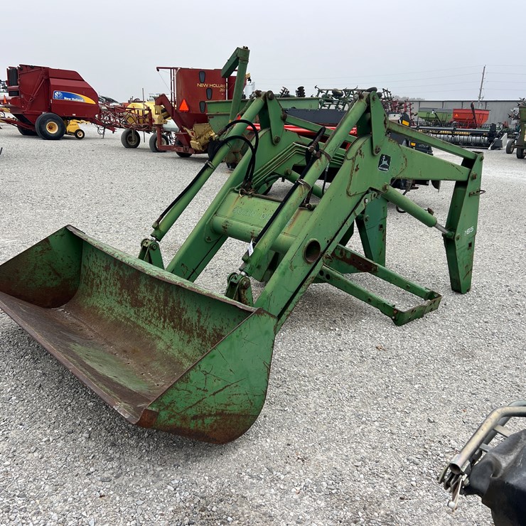 JOHN DEERE 265