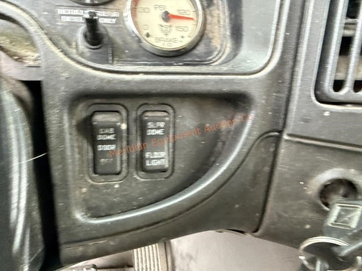 2017-international-prostar-image-59