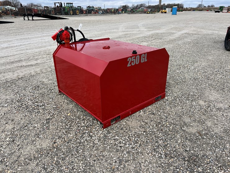 #208673-•-new-fuel-tank-image-2