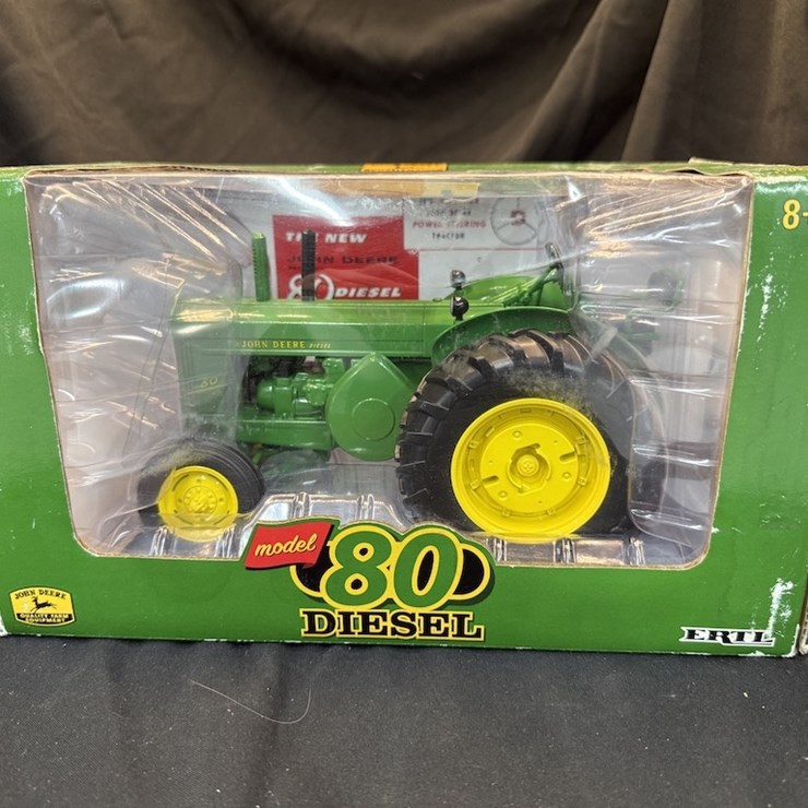 Ertl John Deere Model 80 Diesel