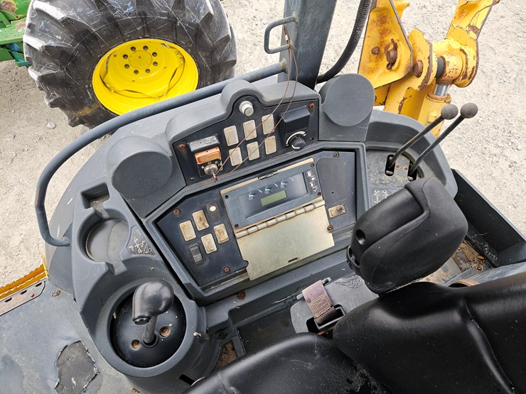 2007-deere-310j-image-20