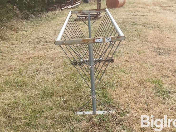 calf-/-sheep-hay-feeder-image-6