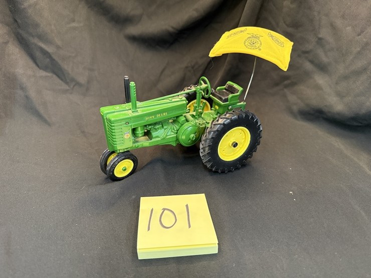 ertl-john-deere-g-image-1