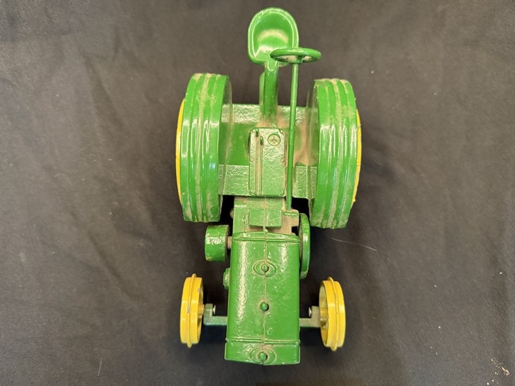 ertl-john-deere-model-d-image-4