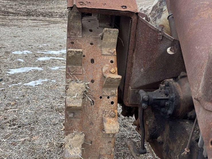 mccormick-deering-wk-40-parts-tractor-image-35