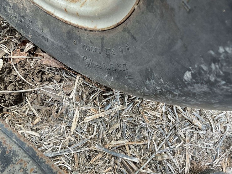 case-ih-cyclo-air-6-row-planter-image-38