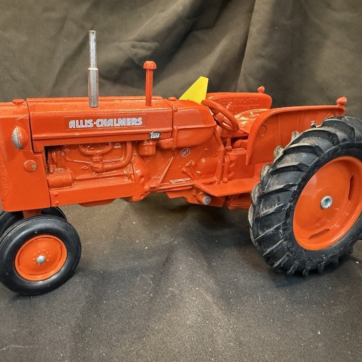 Scale Models Allis Chalmer D17