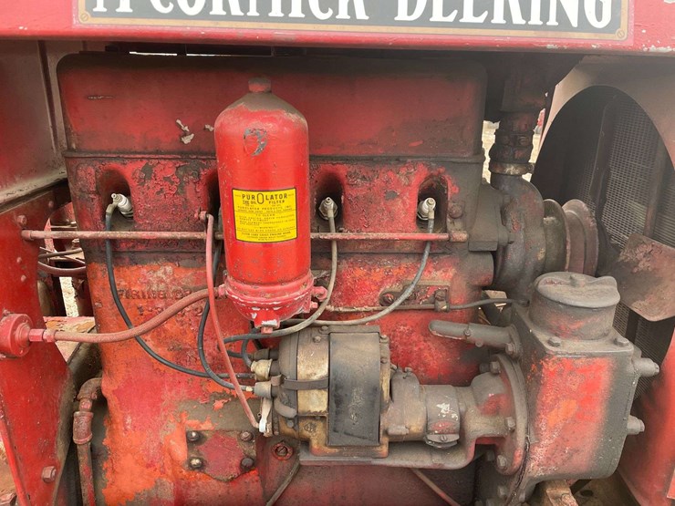 mccormick-deering-w-30-wide-front-on-rubber-image-28