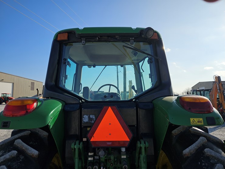 john-deere-7130-image-8