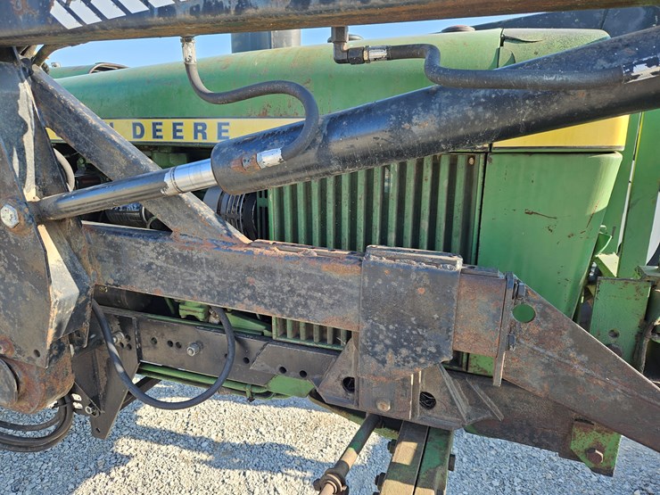 john-deere-2640-image-7